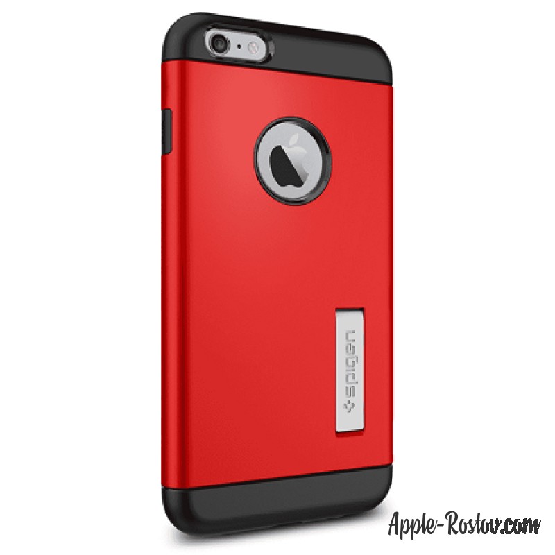 Бампер красного цвета с чёрыми краями и металлической подставкой